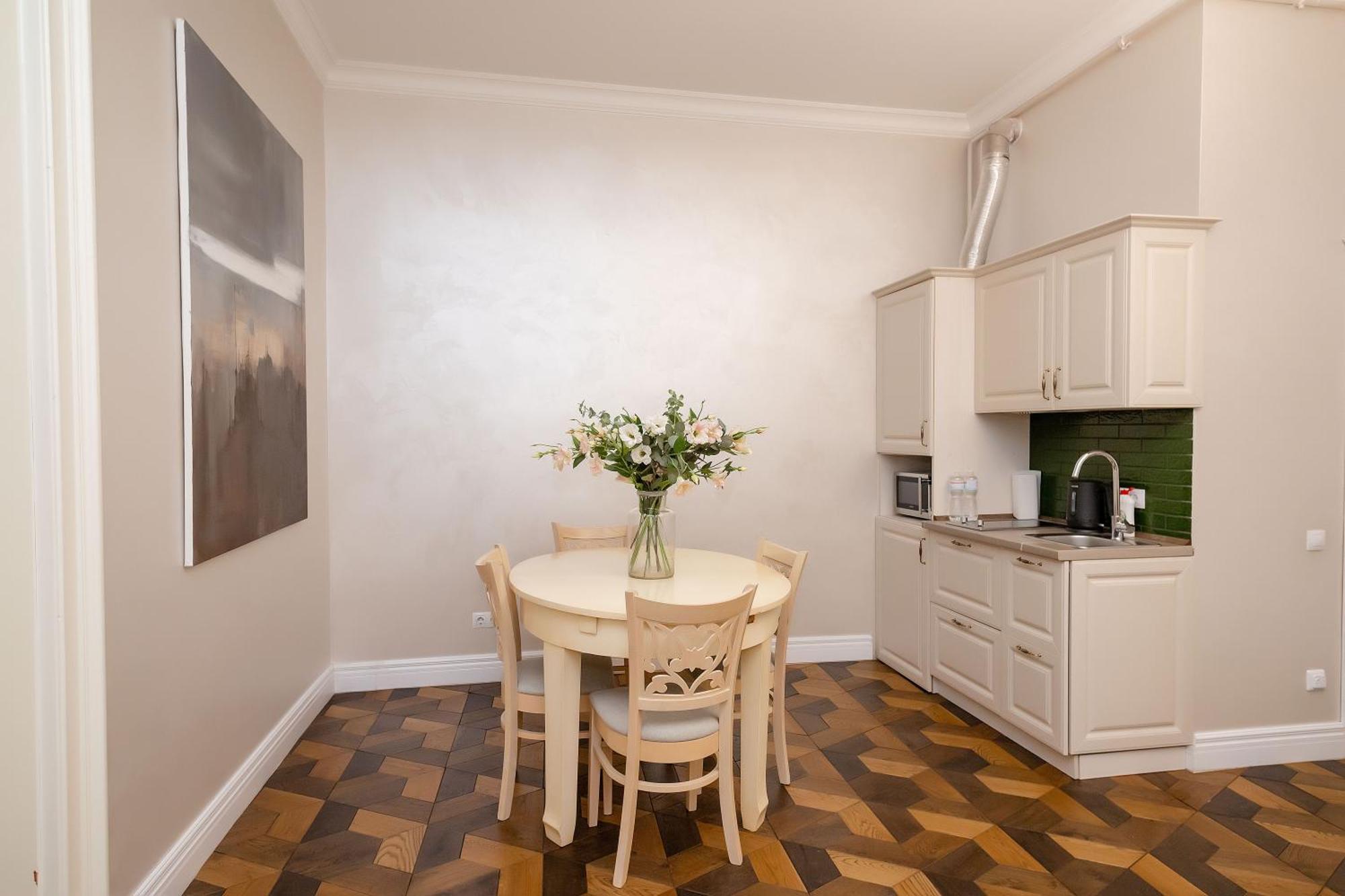 Del Rey Luxury Apartment Lviv Exterior photo